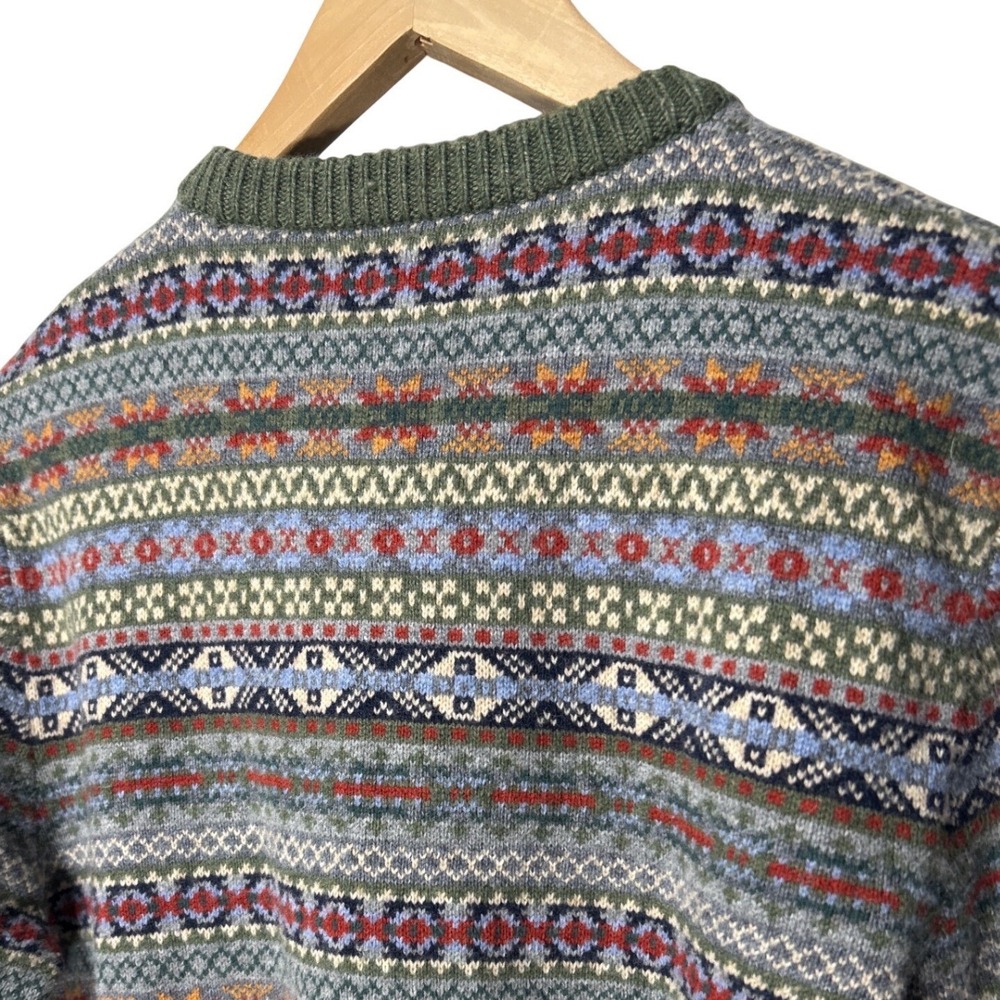 J.Crew Lambs Wool Blend Fair Isle Crewneck Sweater Green Blue Red Men's Size M - Picture 9 of 11
